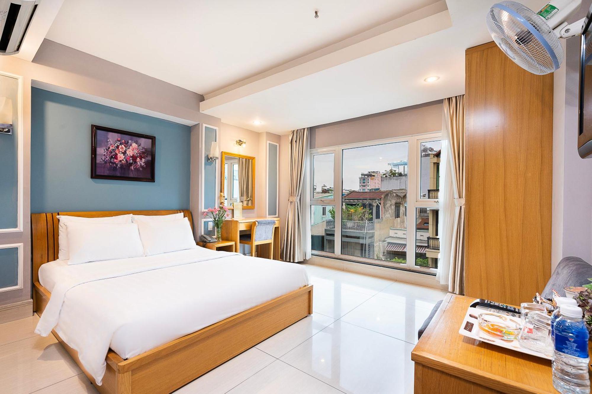 Lucky Star Hotel - Bui Vien Walking Street Ho Chi Minh City Exterior photo